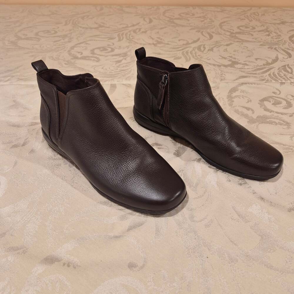 Easy Spirit Aerial Women's Brown Ankle Booties 8.5W Leather Flat Zip